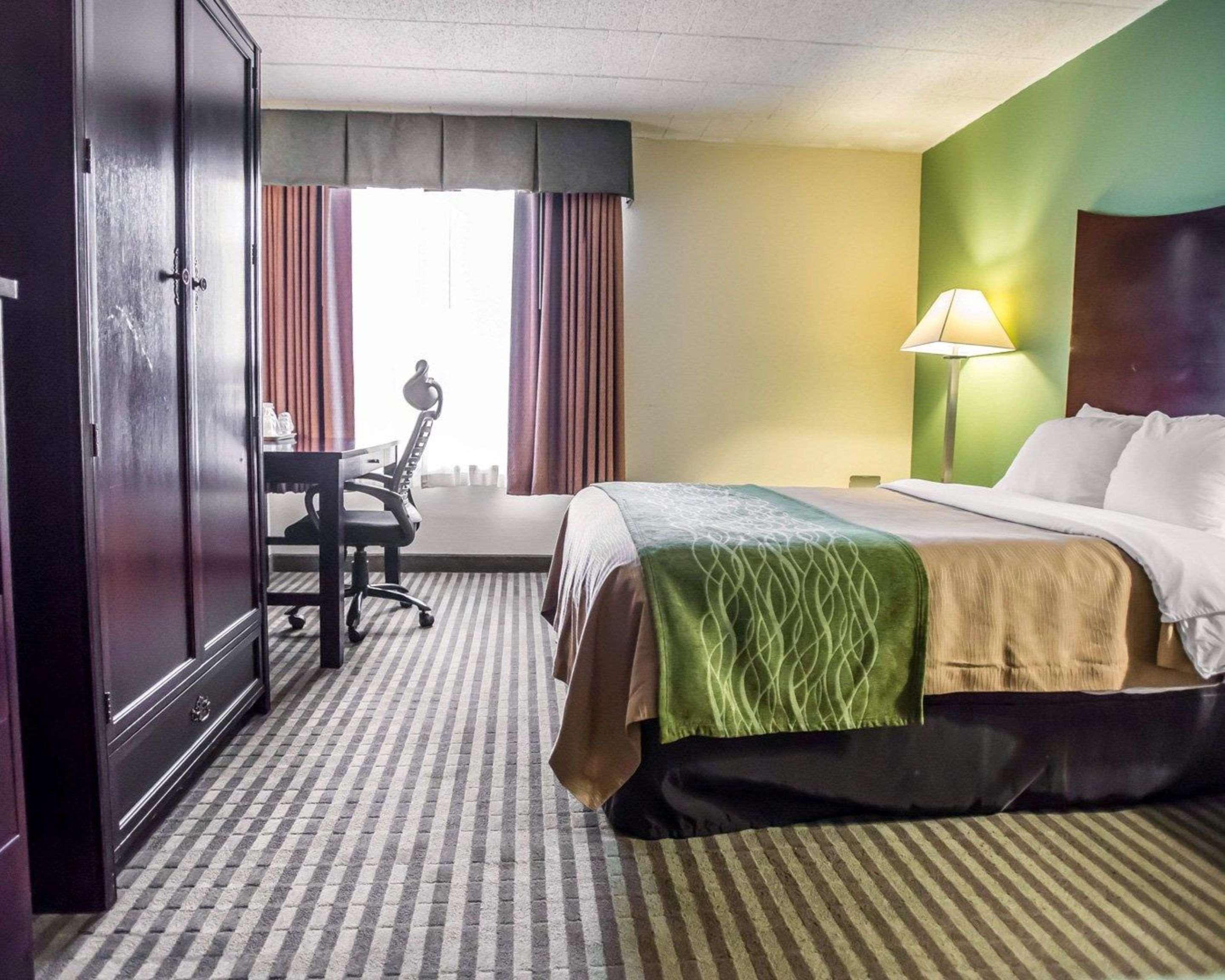 Quality Inn Mill Hall - Lamar Bagian luar foto