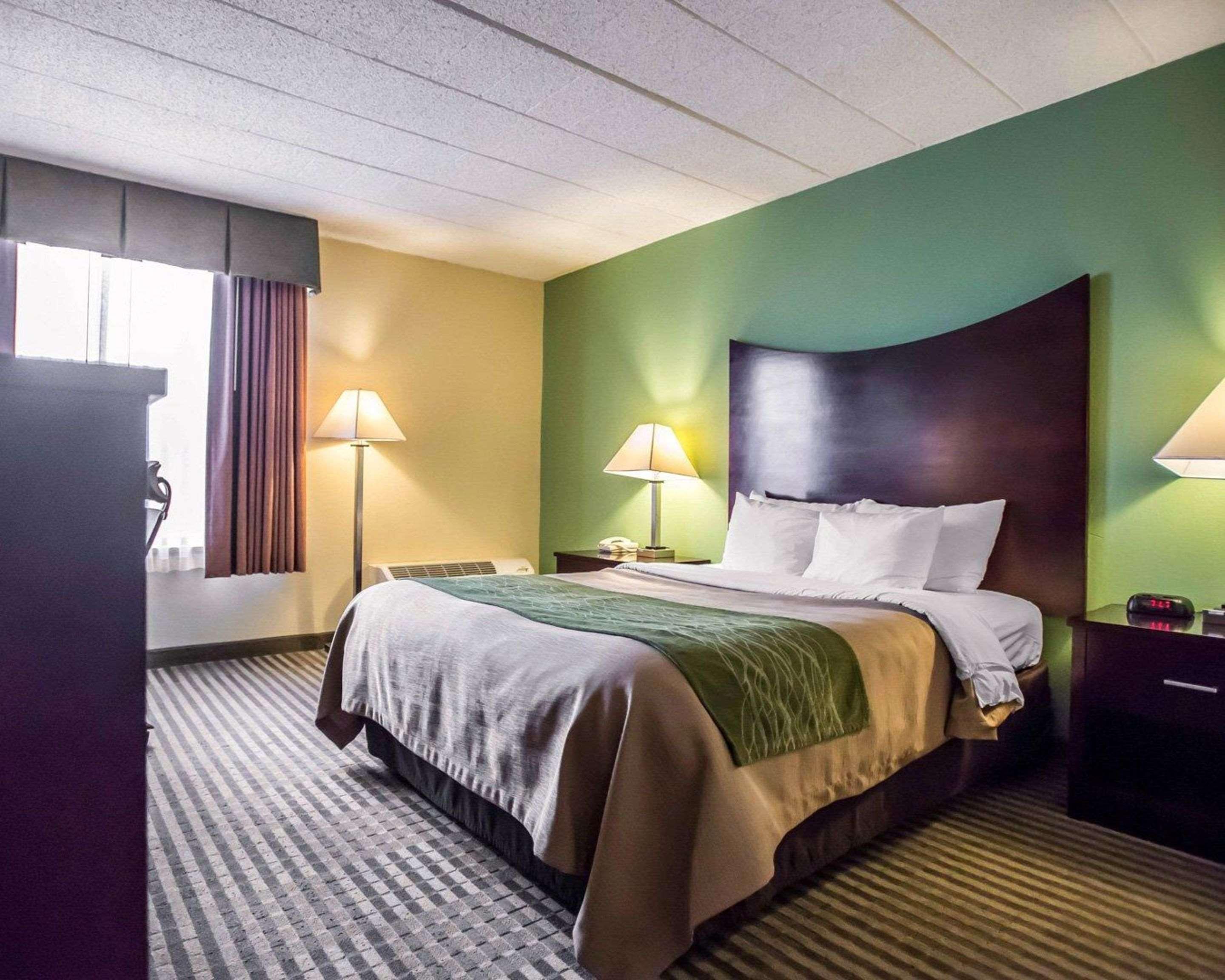 Quality Inn Mill Hall - Lamar Bagian luar foto